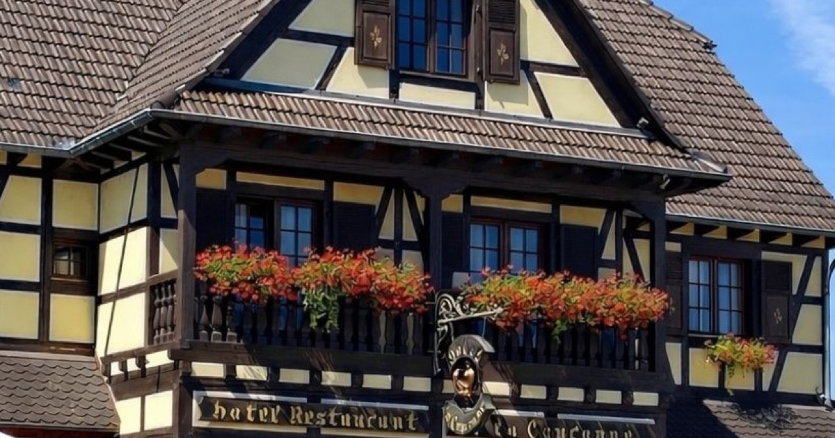Illustration de Hôtel Restaurant A La Couronne
